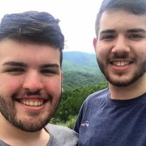 Meet your Posher, Clayton